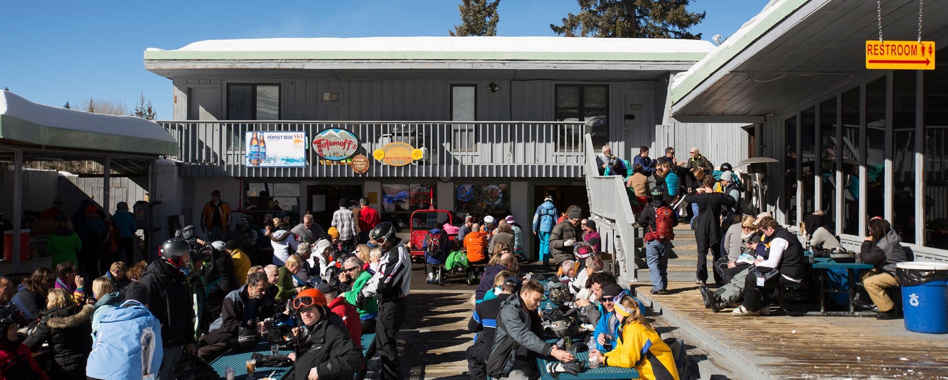 Live Music at Totemoff's with Alto Street 